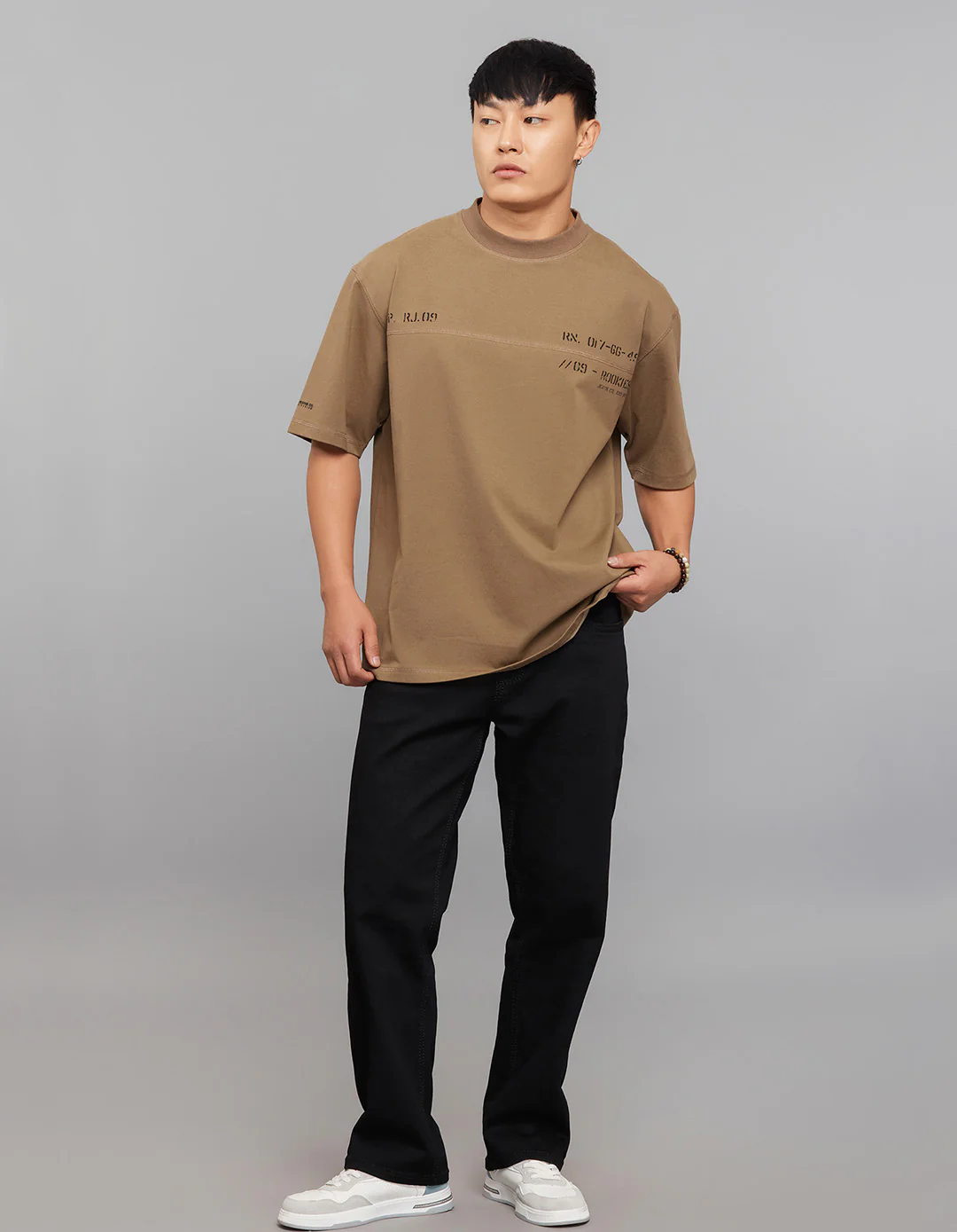 Bean Half Sleeves Round Neck Oversized Tee - Image 2