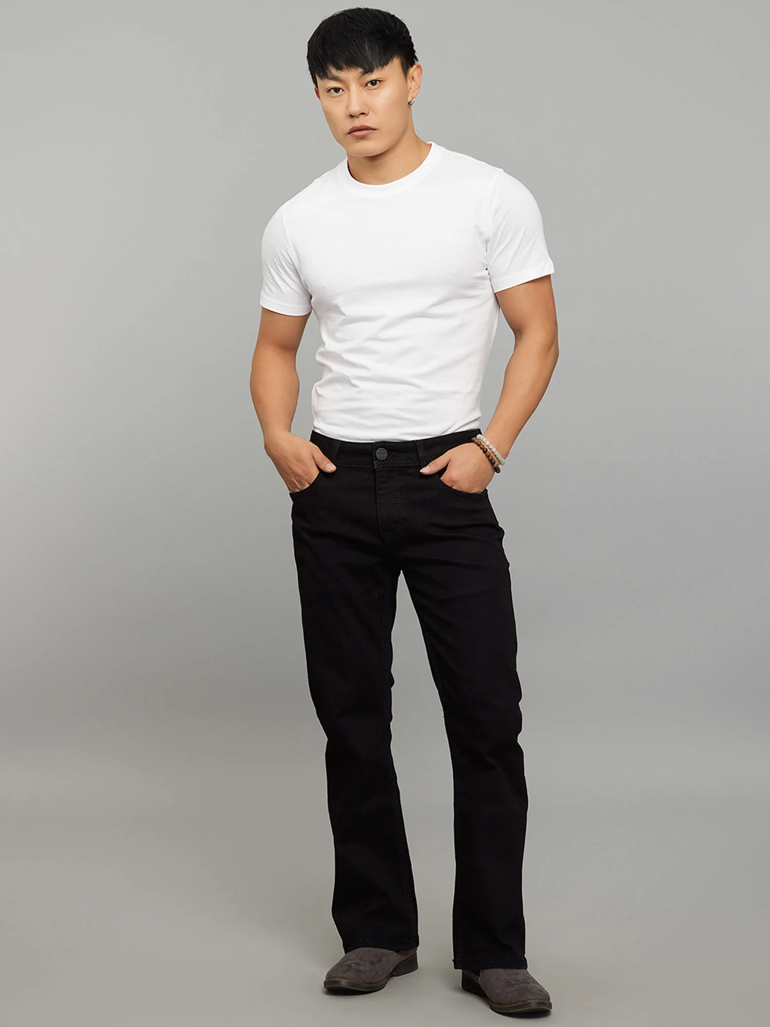 Black Mid Rise Cropped Length Loose Boot Leg Stretch Jeans - Image 2