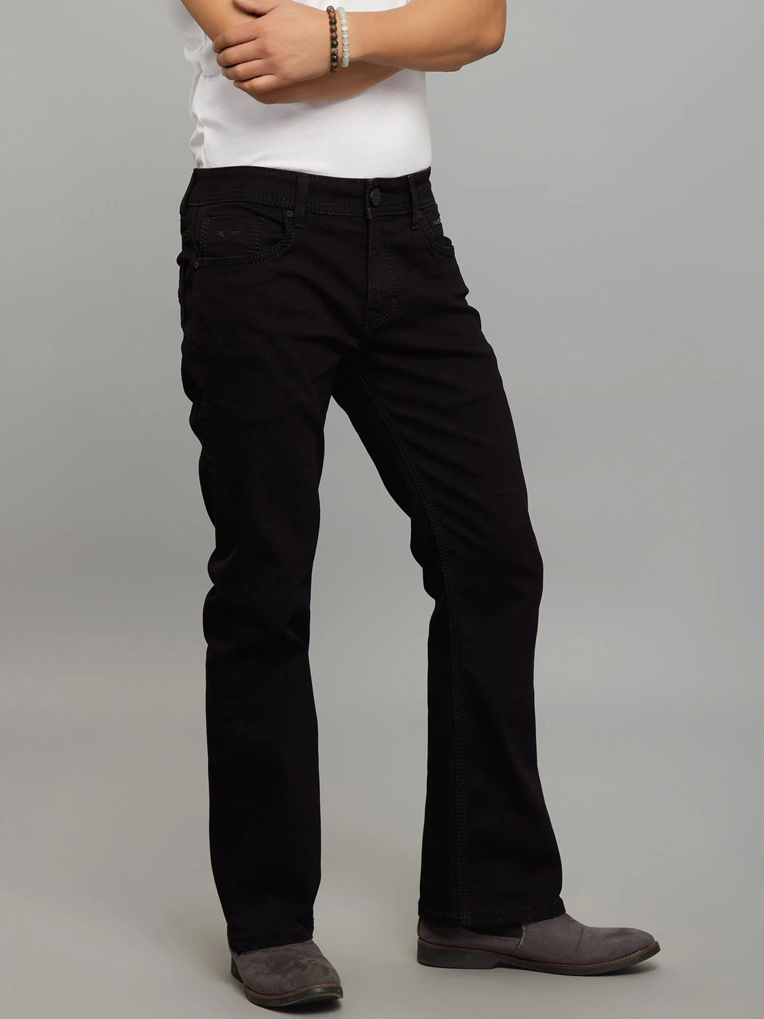 Black Mid Rise Cropped Length Loose Boot Leg Stretch Jeans - Image 4