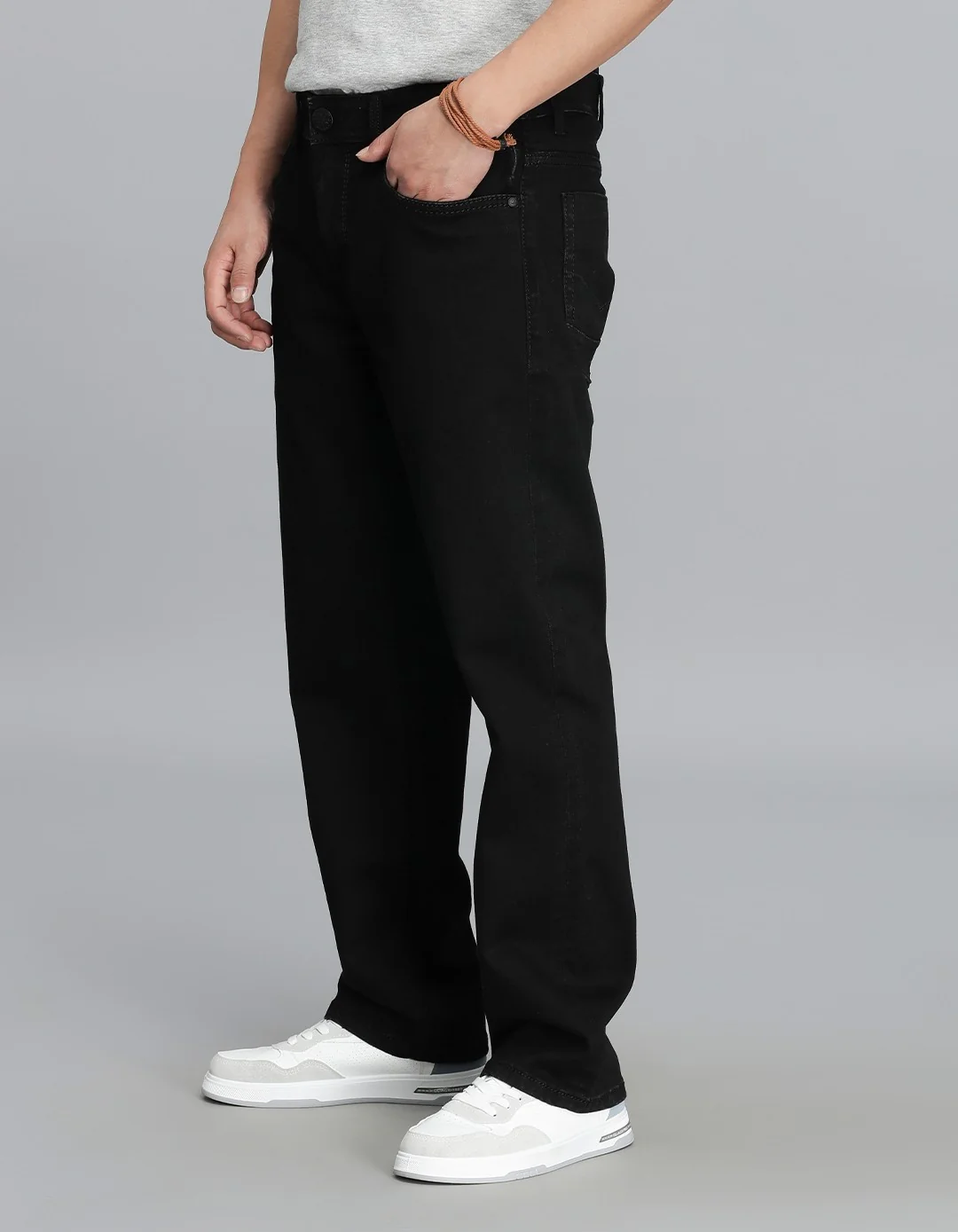 Black Midrise, Comfort Straight Fit Cropped Jeans - Image 3