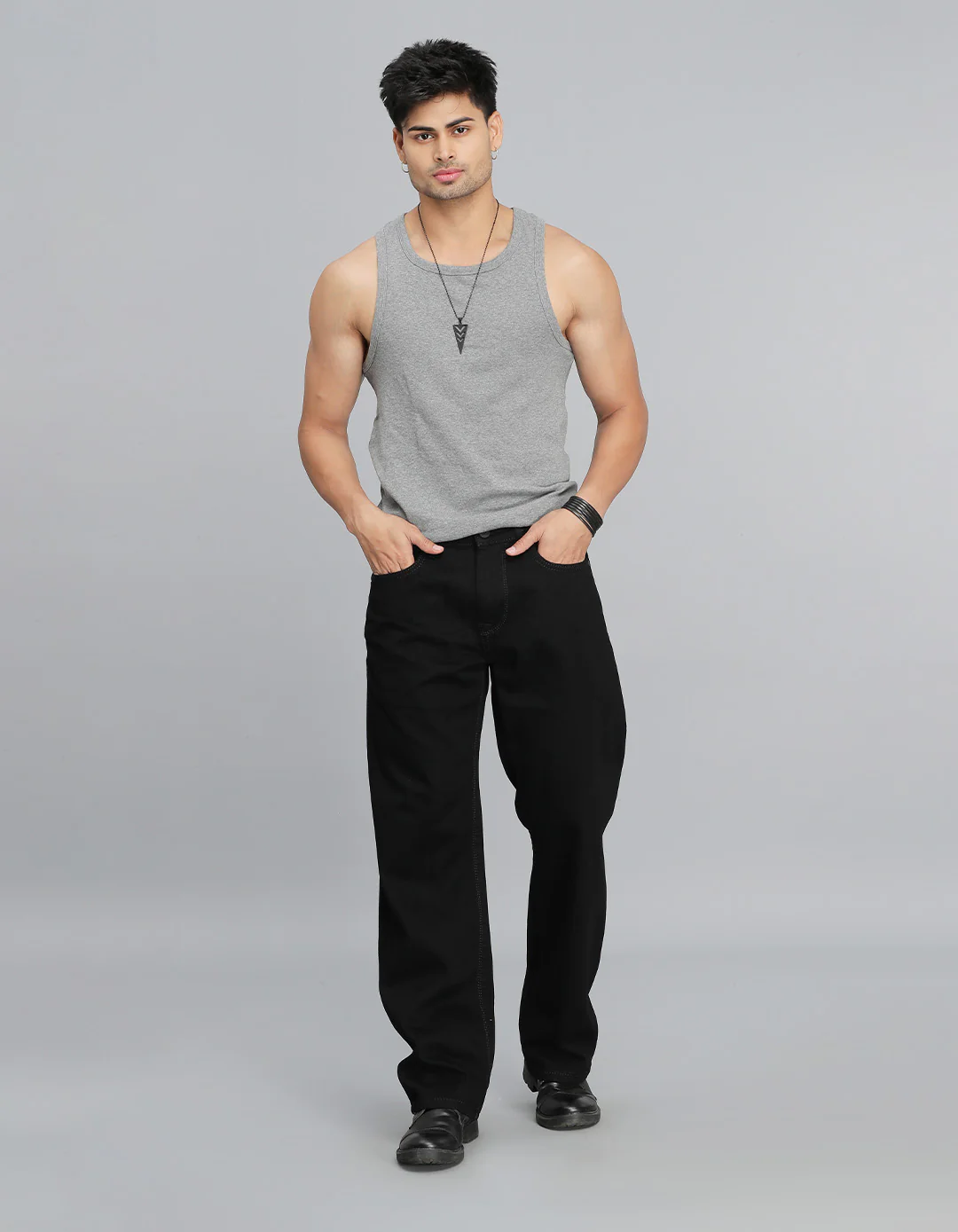Black Midrise Loose Fit Jeans - Image 2