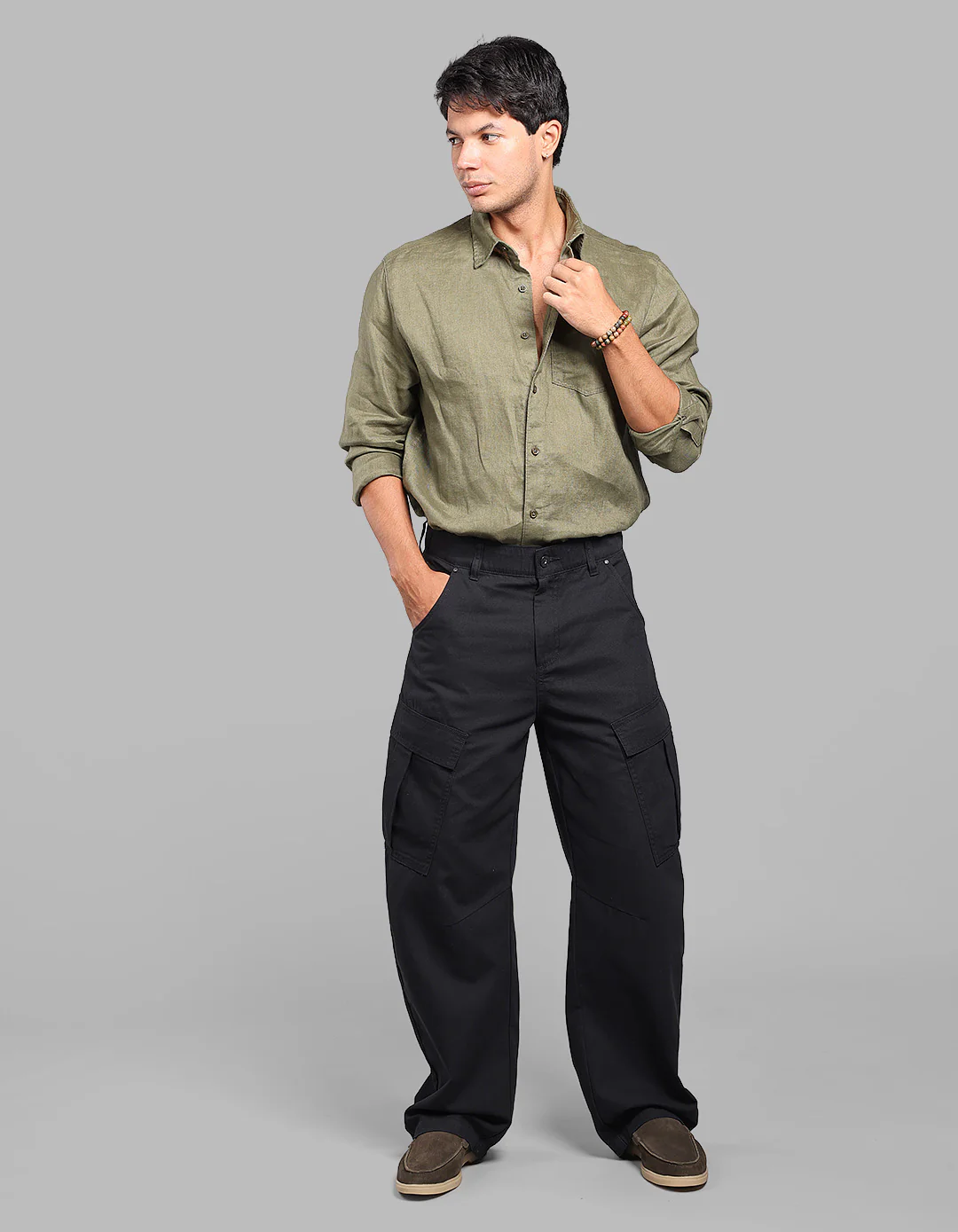 Black Balloon Fit Cargo Pants - Image 2