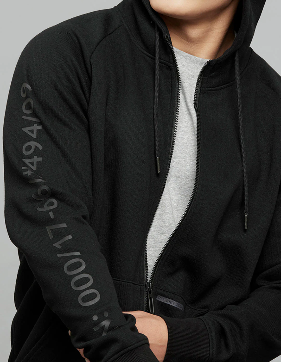 Black Full Sleeves Hoodie With Front Kangaroo Pockets - Image 6