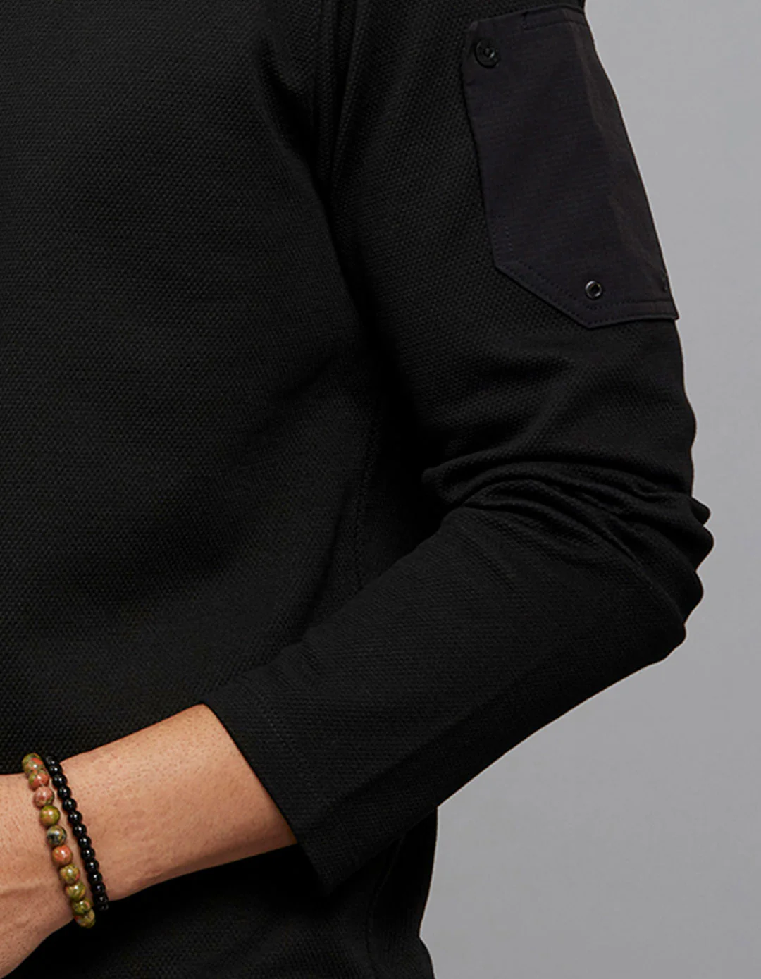 Black Full Sleeves Round Neck Tee - Image 5