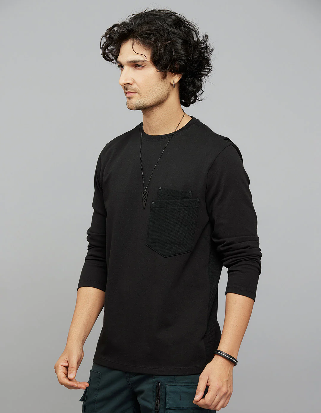 Black Full Sleeves Round Neck Tee - Image 3