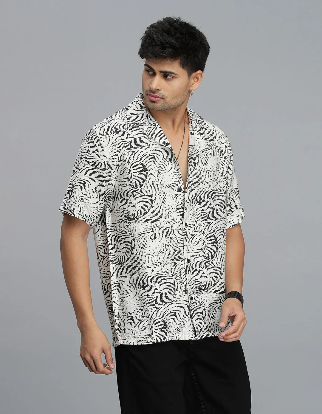 Black Half Sleeves Printed Shirt - Image 3