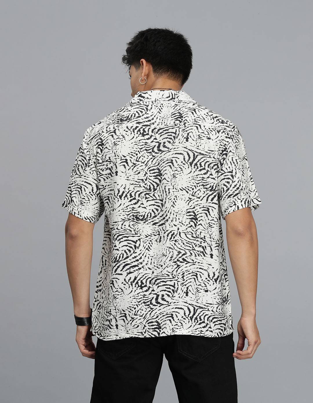 Black Half Sleeves Printed Shirt - Image 4