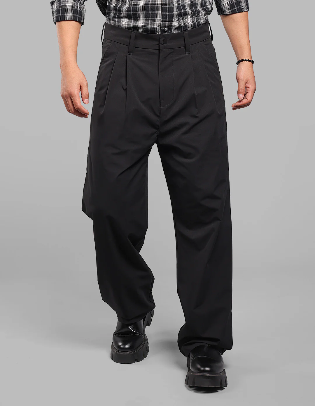 Black Loose Fit Pleated Korean Pants