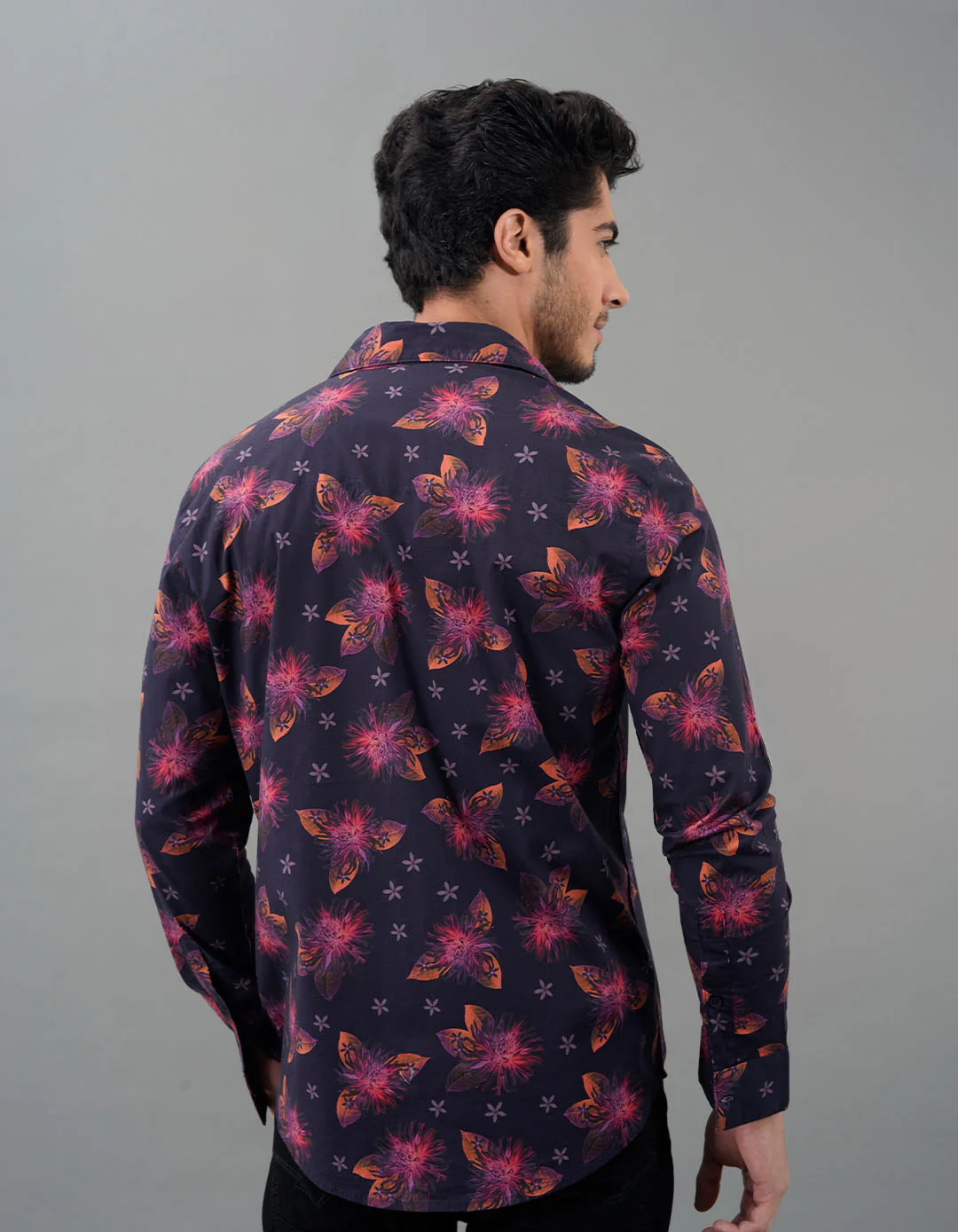 Black Pink Full Sleeves Printed Shirt - Image 4