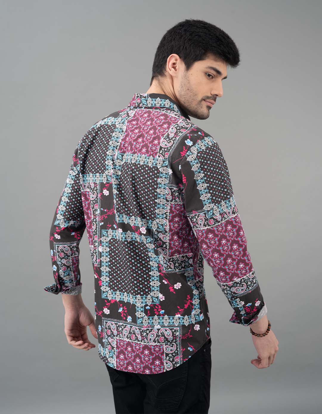 Black Pink Full Sleeves Printed Shirt - Image 6