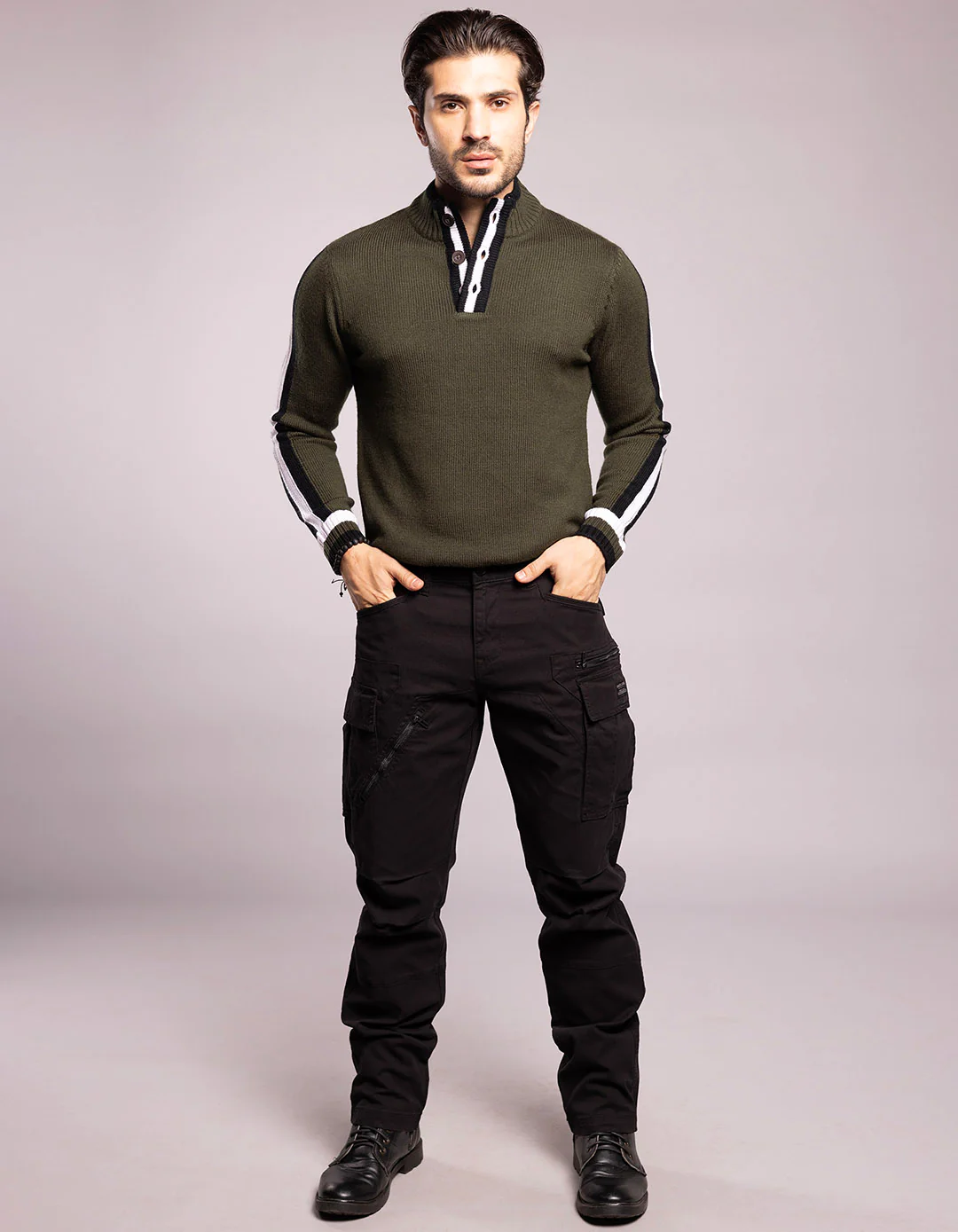 Black Regular Fit Cargo Pant - Image 2