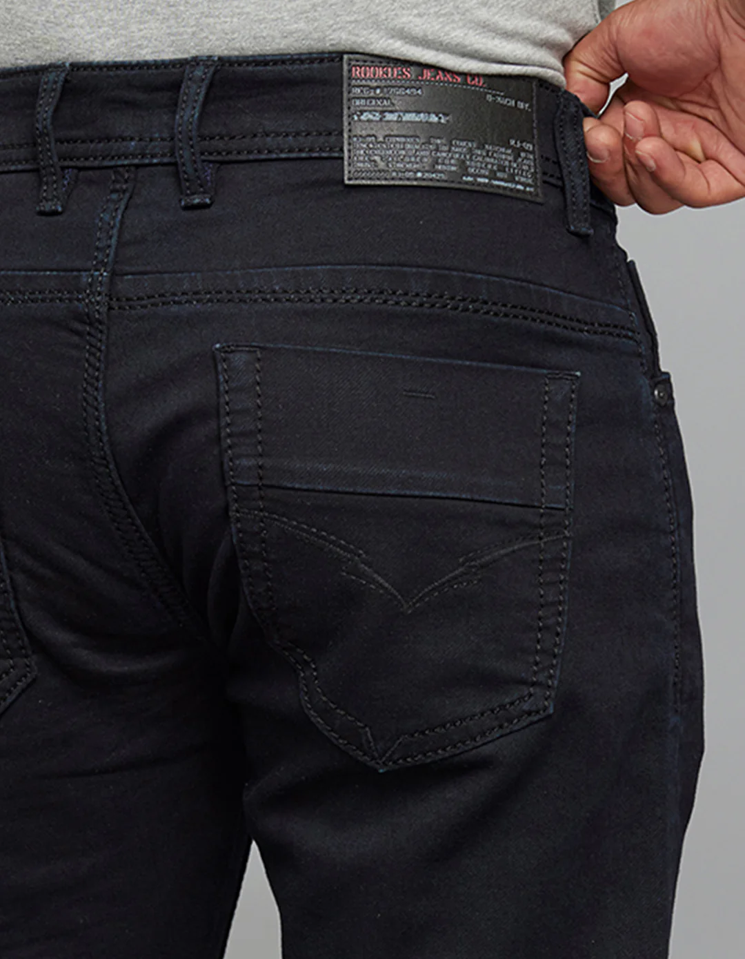 Dark Blue Low-Rise Ankle Length Knit Stretch Jeans - Image 6
