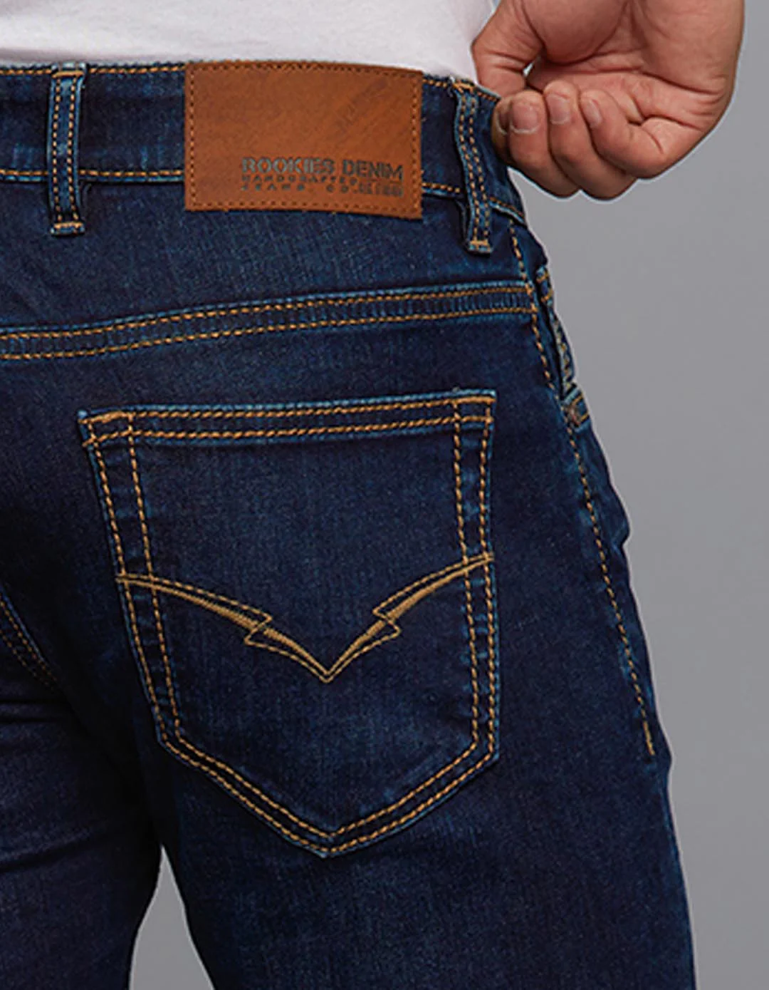 Dark Blue Low-Rise Tapered Ankle Length Stretch Jeans - Image 6