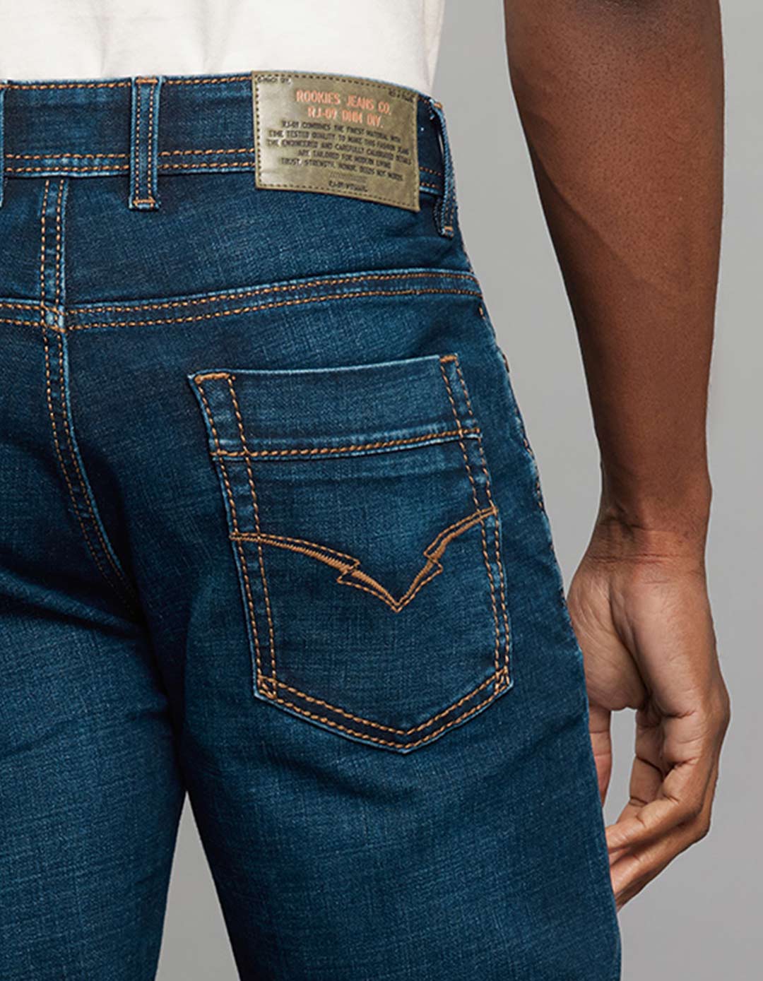 Dark Blue Midrise, Comfort And Straight Fit Stretch Jeans - Image 5