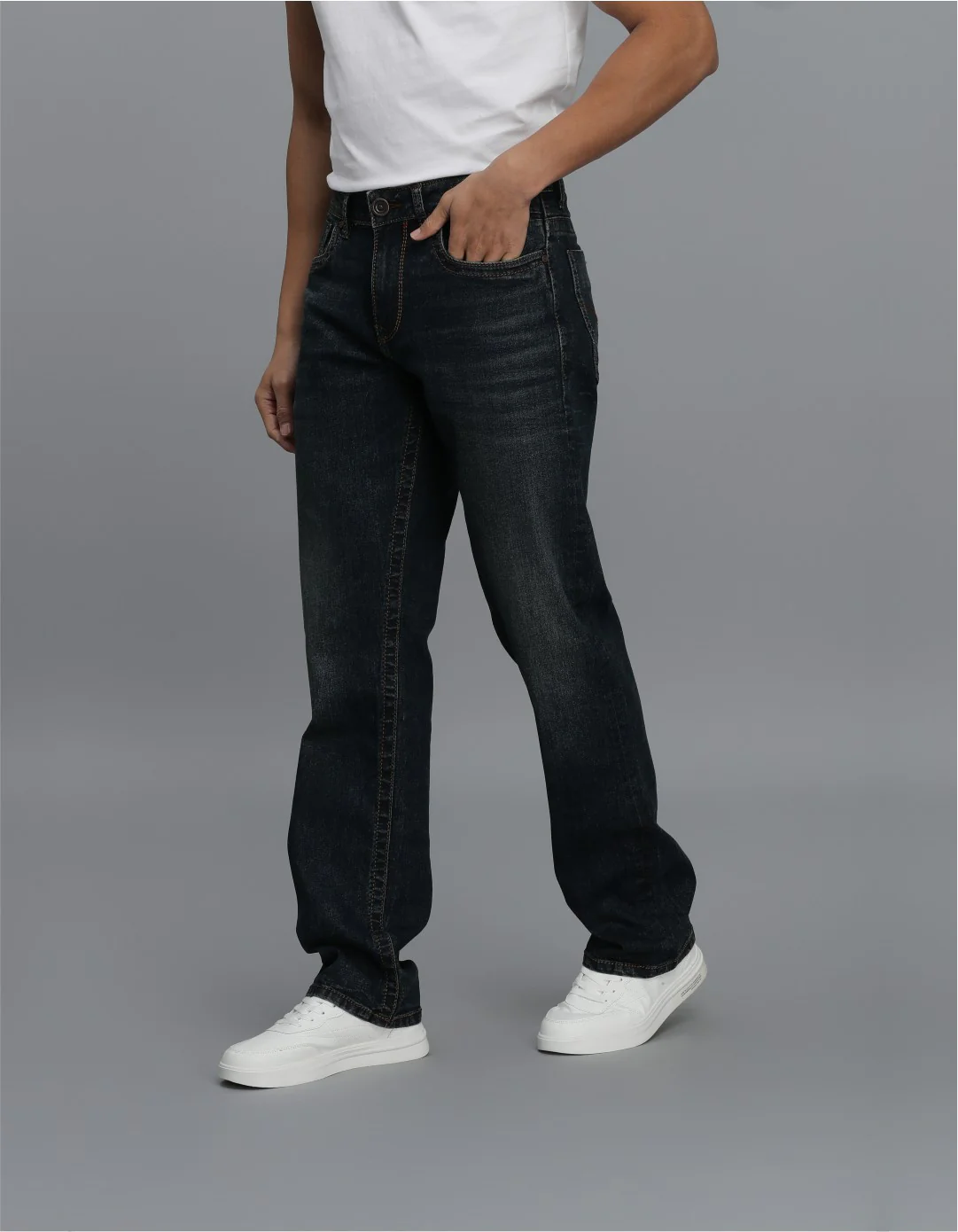 Dark Blue Midrise, Comfort And Straight Fit jeans - Image 3