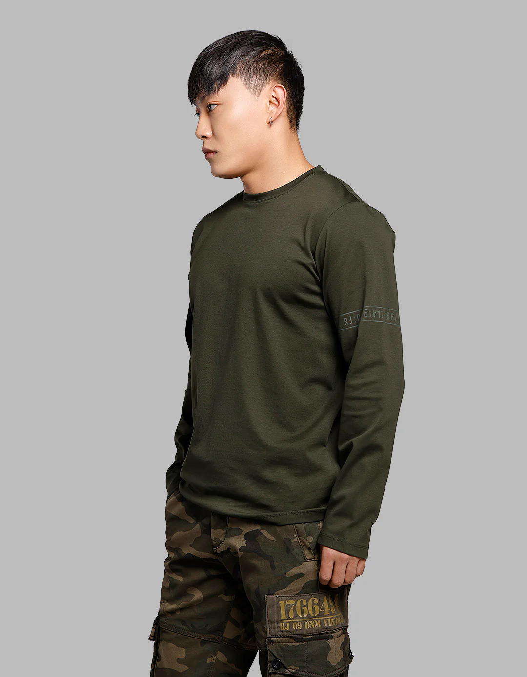 Dark Olive Full Sleeves Round Neck Tee - Image 3