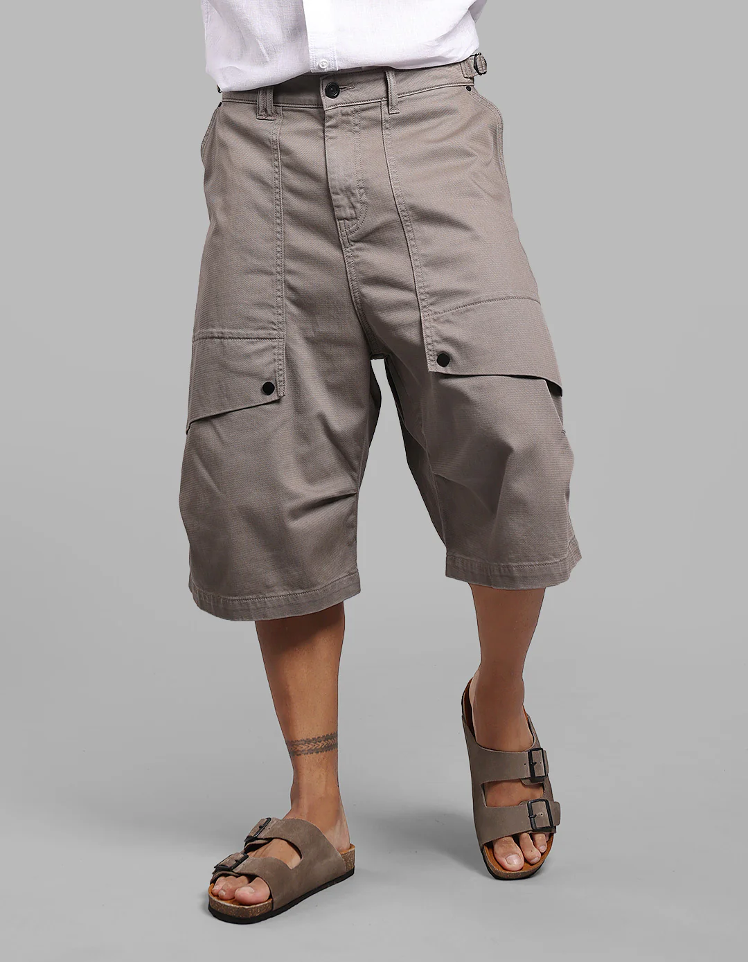 Dark Stone 6 Pockets Stretch Loose Fit Jorts - Image 3