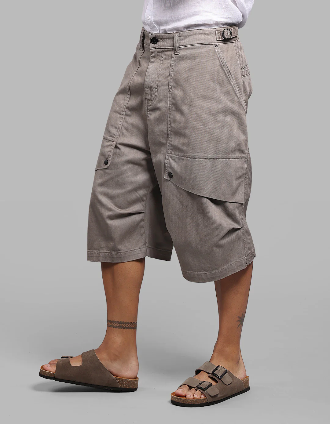 Dark Stone 6 Pockets Stretch Loose Fit Jorts - Image 4