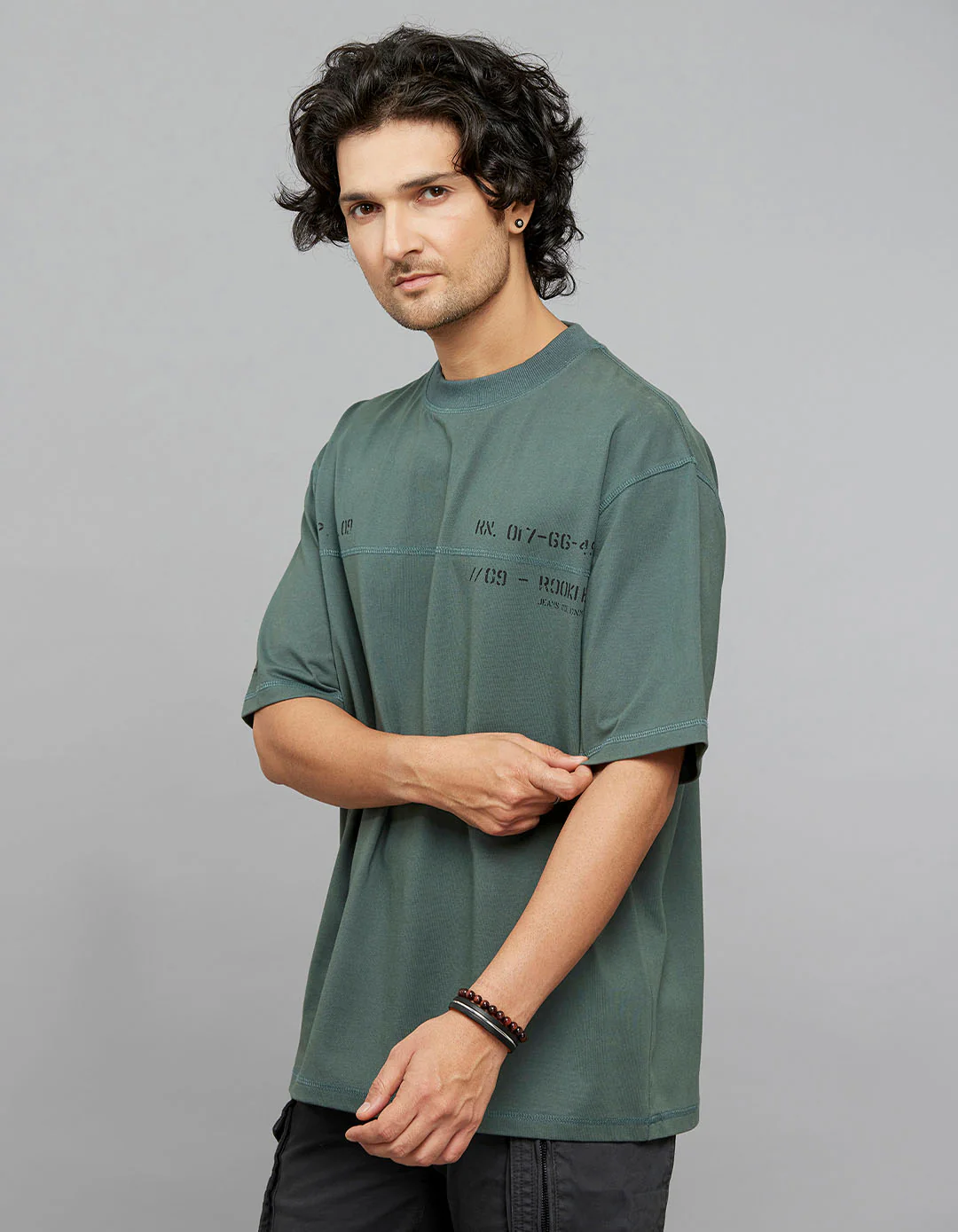 Green Half Sleeves Round Neck Oversized Tee - Image 3