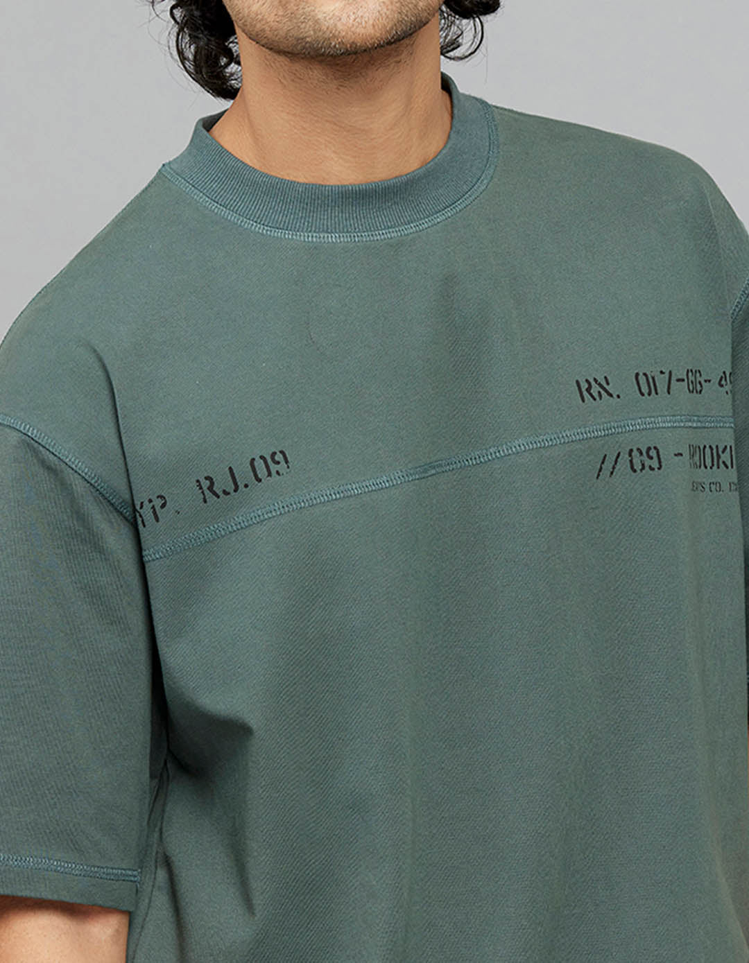 Green Half Sleeves Round Neck Oversized Tee - Image 5
