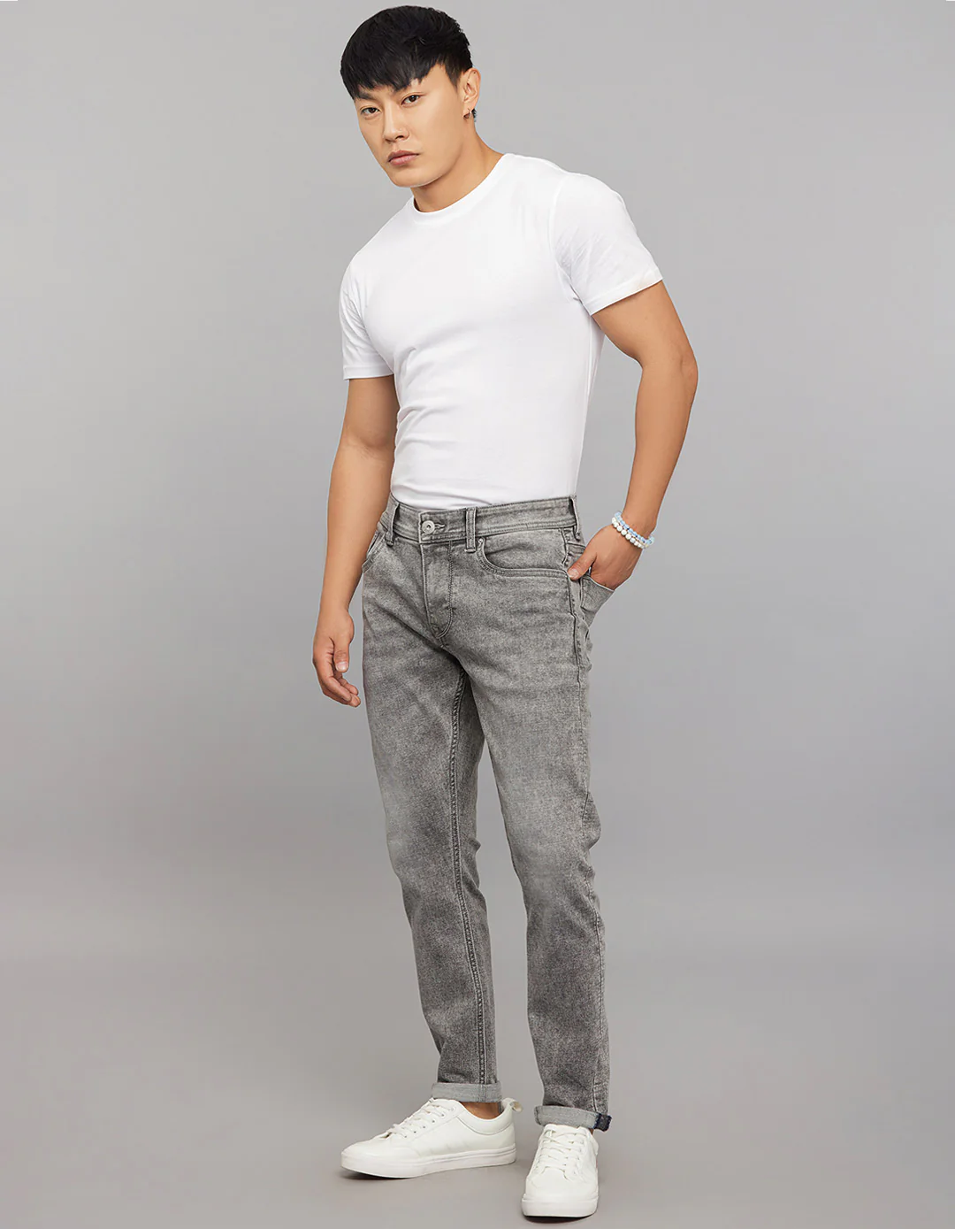Grey Low-Rise Tapered Ankle Length Classic Stretch Jeans - Image 2
