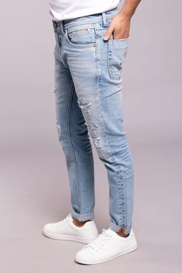 Light Blue Low-Rise Ankle Length Jeans - Image 3