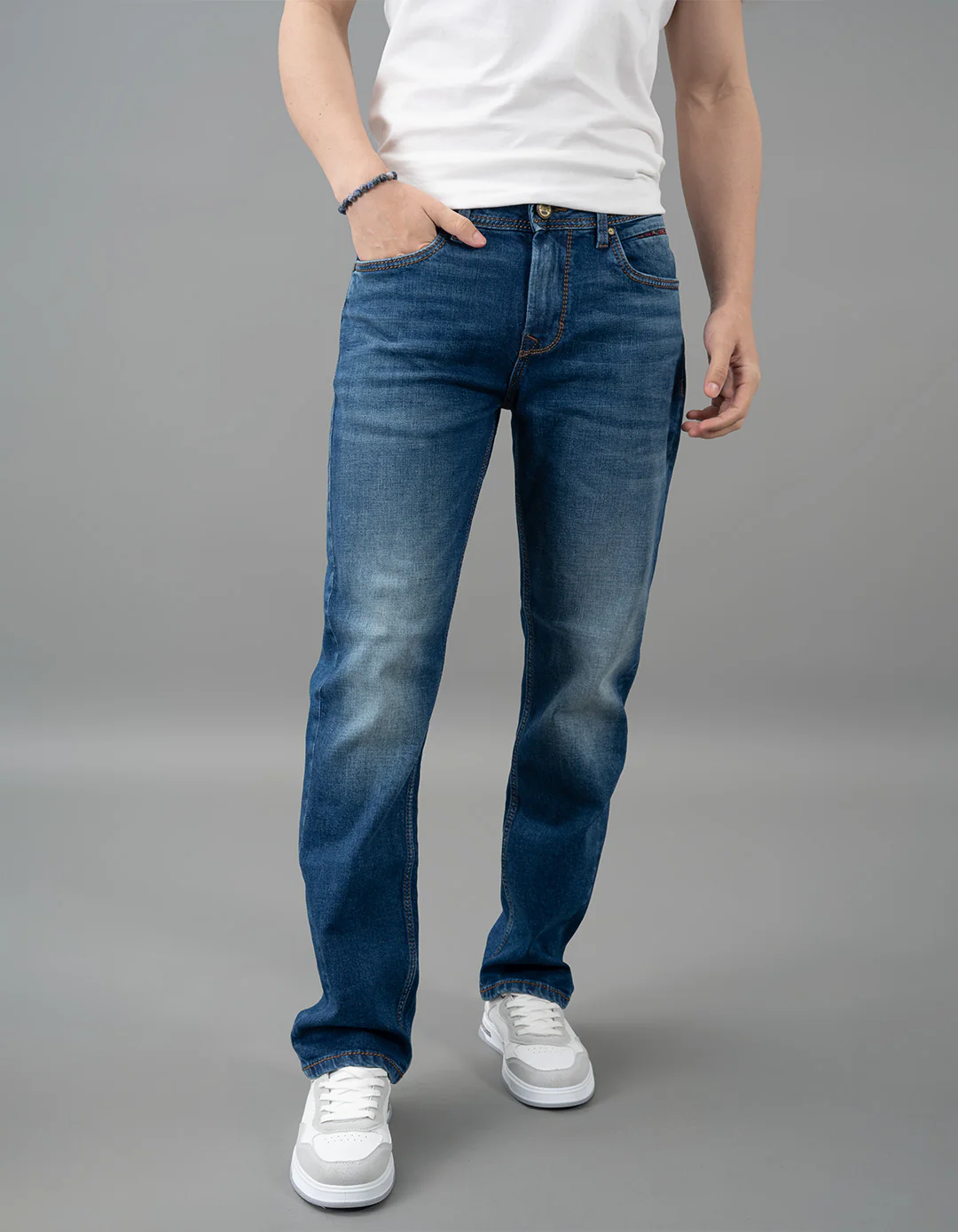 Med Blue Midrise, Comfort And Straight Fit Jeans