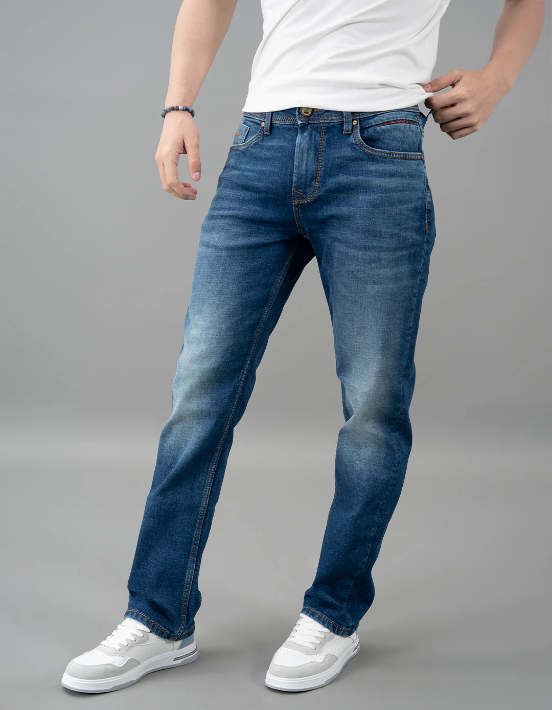 Med Blue Midrise, Comfort And Straight Fit Jeans - Image 3