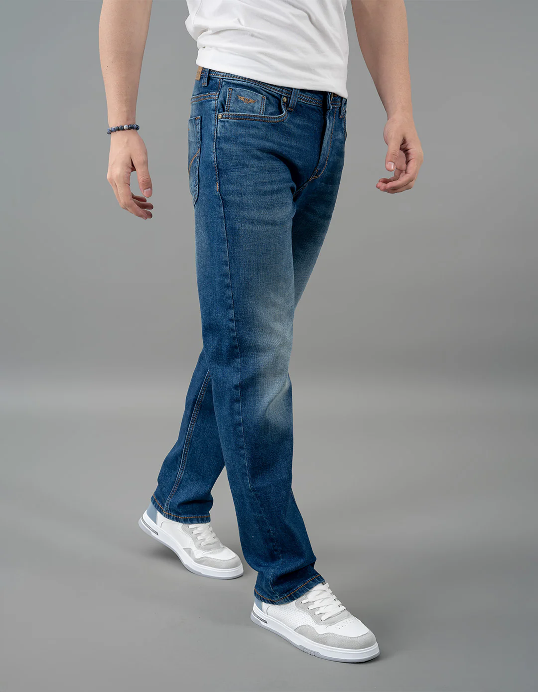 Med Blue Midrise, Comfort And Straight Fit Jeans - Image 4