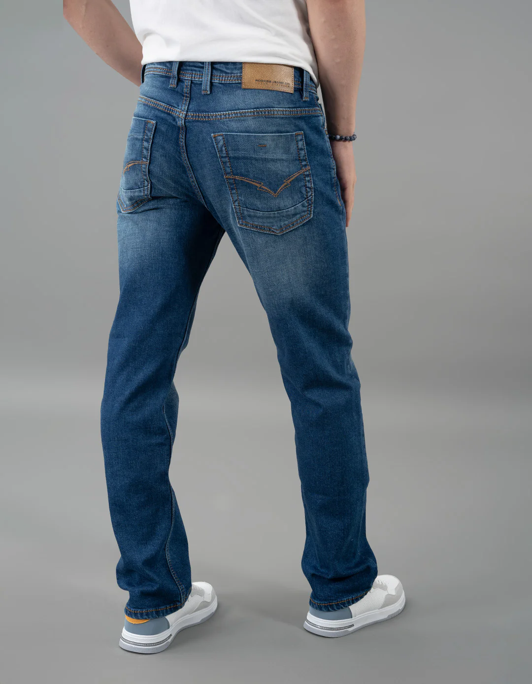 Med Blue Midrise, Comfort And Straight Fit Jeans - Image 5