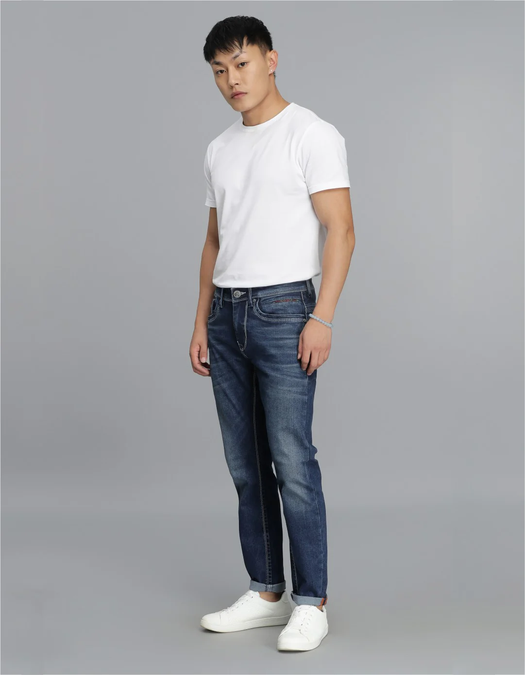 Med Blue Low-Rise Ankle Length jeans - Image 2