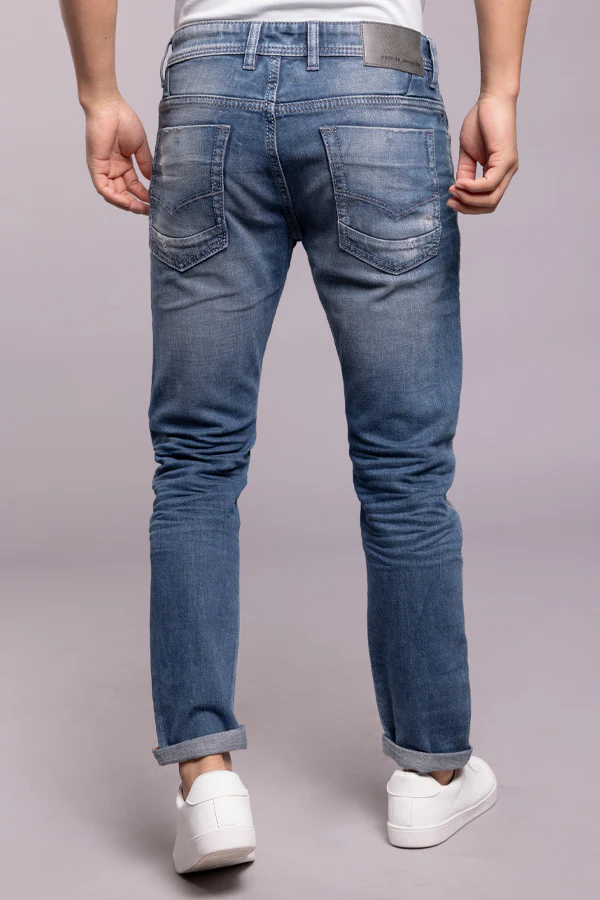 Med Blue Low-Rise Ankle Length Jeans - Image 4
