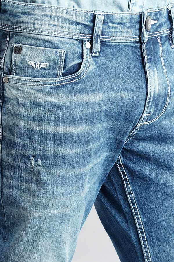 Med Blue Low-Rise Ankle Length Jeans - Image 6