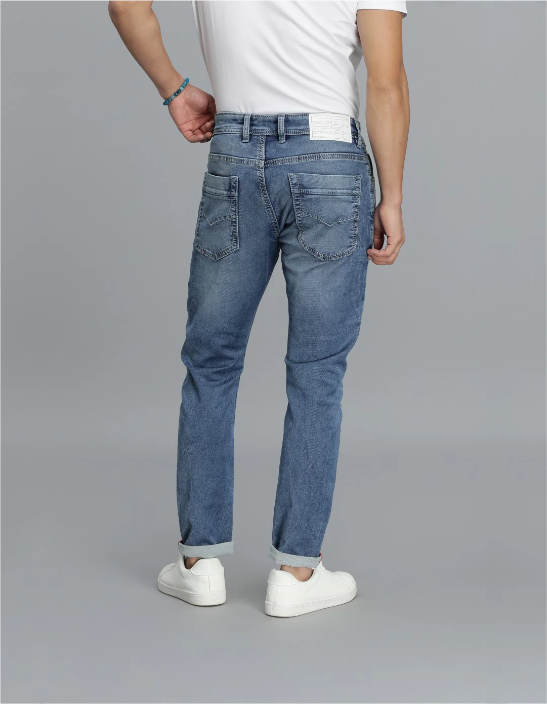 Med Blue Low-Rise Ankle Length jeans - Image 5