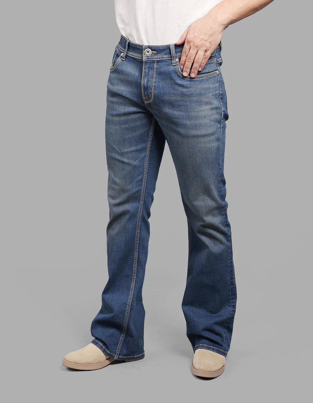 Med Blue Mid Rise Cropped Length Loose Boot Leg Stretch Jeans - Image 3