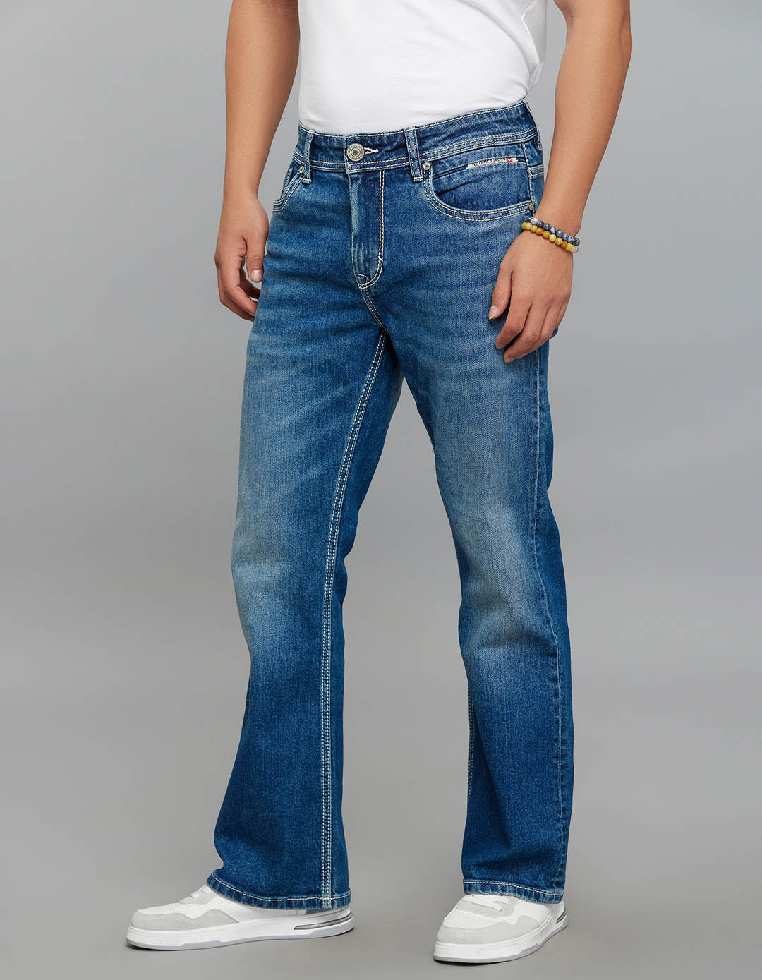 Med Blue Mid Rise Cropped Length Loose Boot Leg Stretch Jeans - Image 3