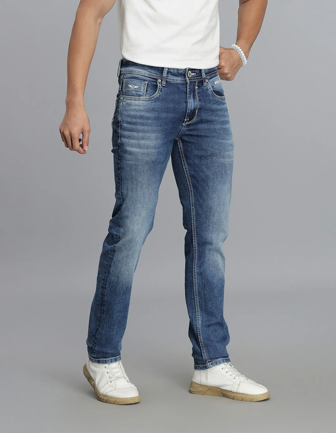 Med Blue Mid-Rise Slim Straight Fit jeans - Image 5
