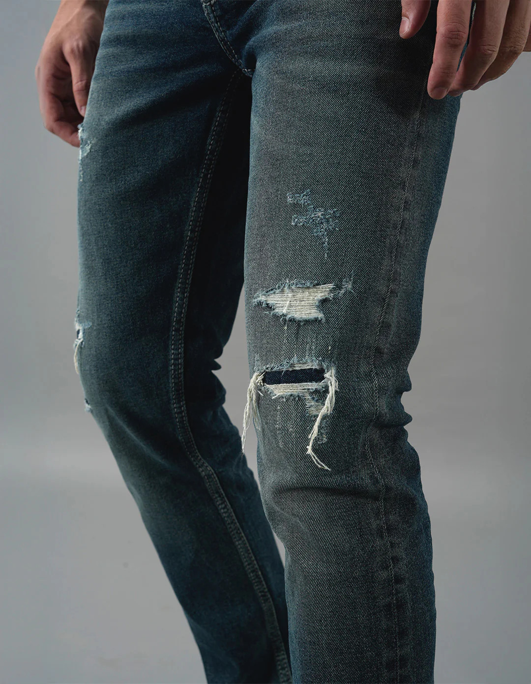 Med Blue Mid-Rise Slim Straight Fit Jeans - Image 6