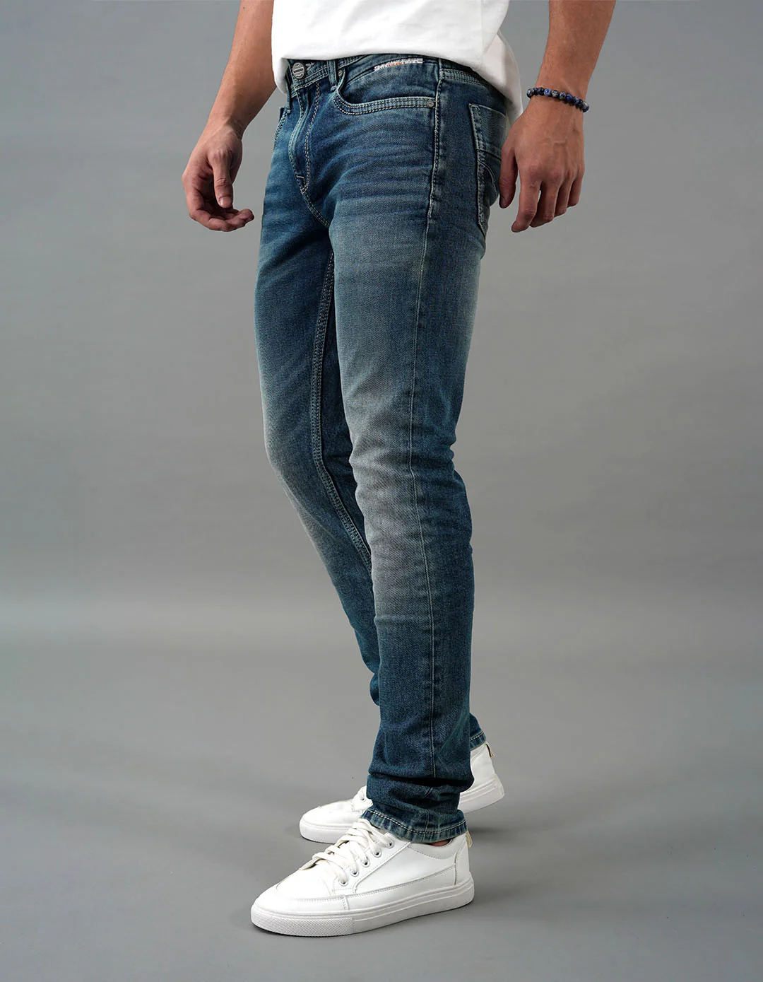 Med Blue Mid-Rise Slim Straight Fit Jeans - Image 2