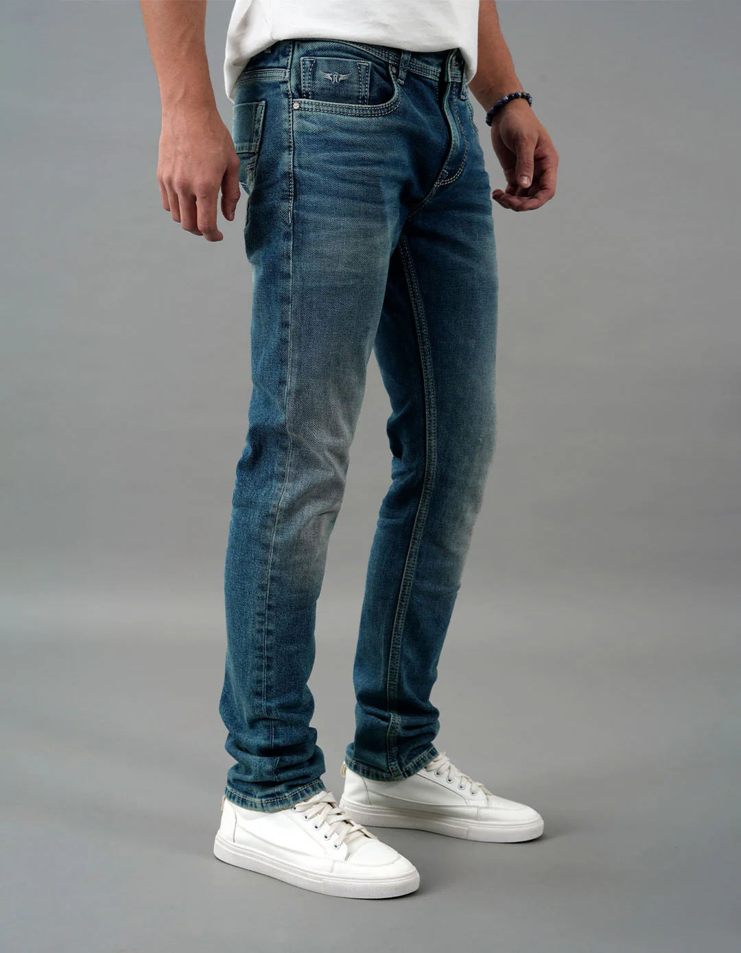 Med Blue Mid-Rise Slim Straight Fit Jeans - Image 3