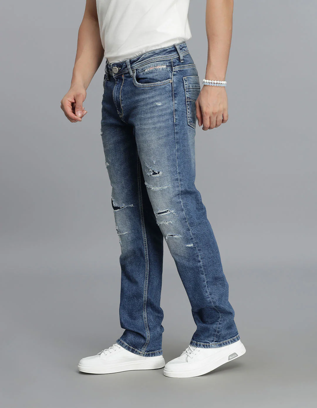 Med Blue Midrise, Comfort And Straight Fit jeans - Image 3