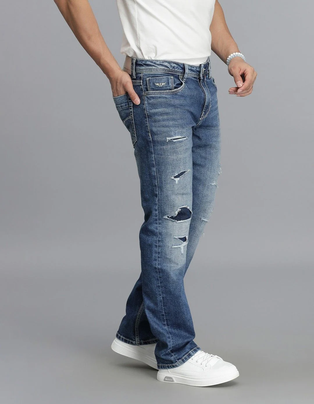 Med Blue Midrise, Comfort And Straight Fit jeans - Image 5