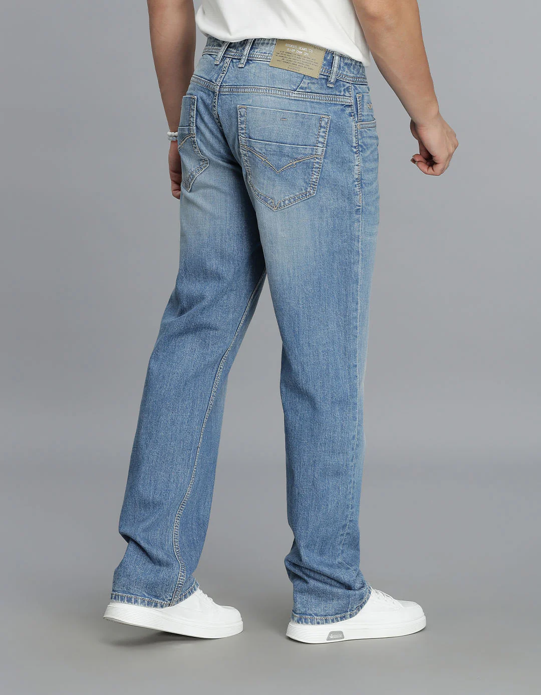 Med Blue Midrise, Comfort And Straight Fit jeans - Image 5