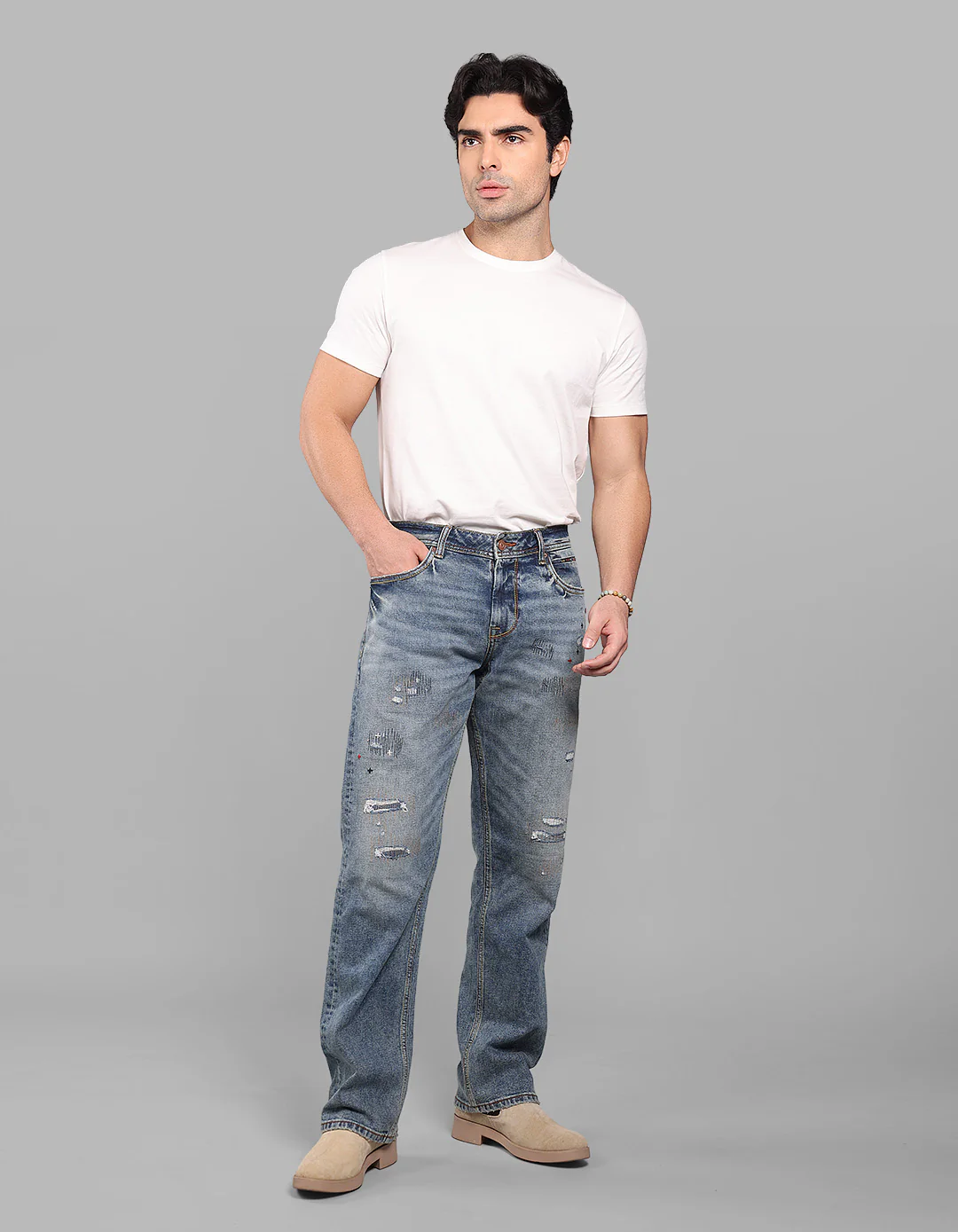 Med Blue Midrise, Comfort And Straight Fit Stretch Jeans - Image 3