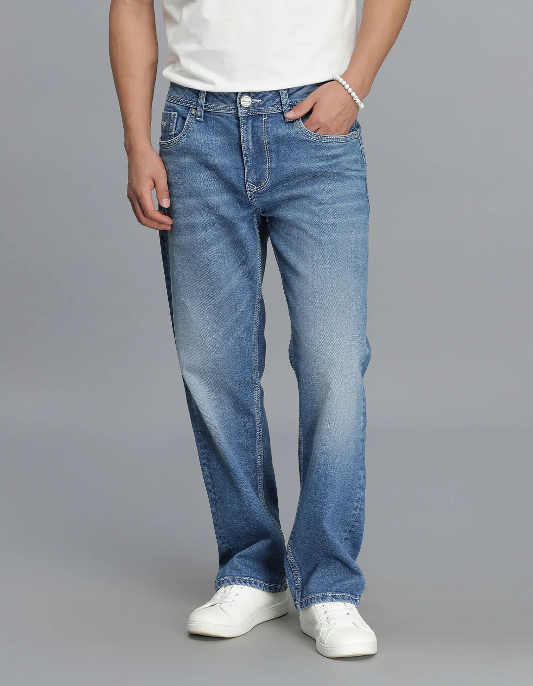 Med Blue Midrise, Comfort Straight Fit Cropped Jeans