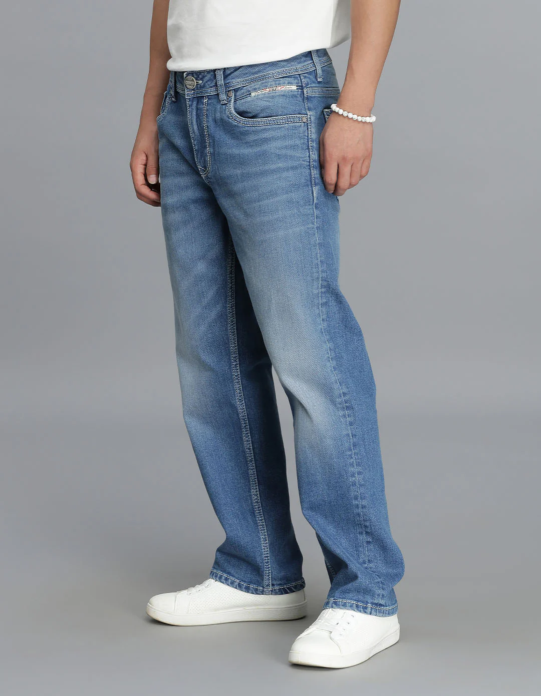 Med Blue Midrise, Comfort Straight Fit Cropped Jeans - Image 3