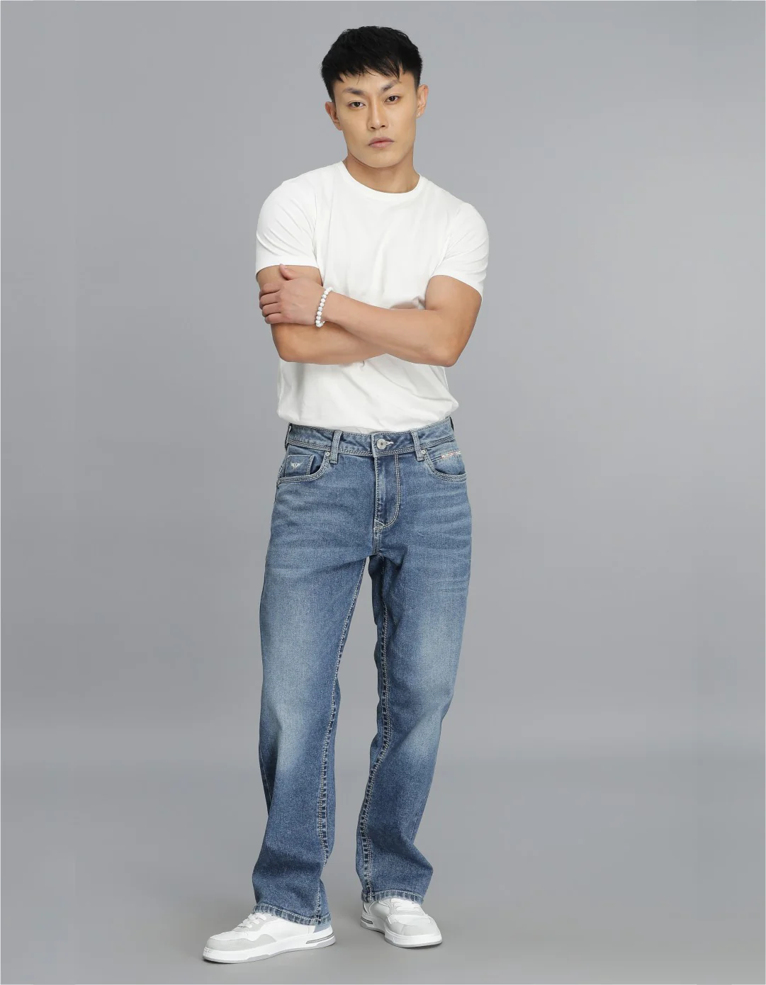 Med Blue Midrise, Comfort Straight Fit Cropped jeans - Image 2
