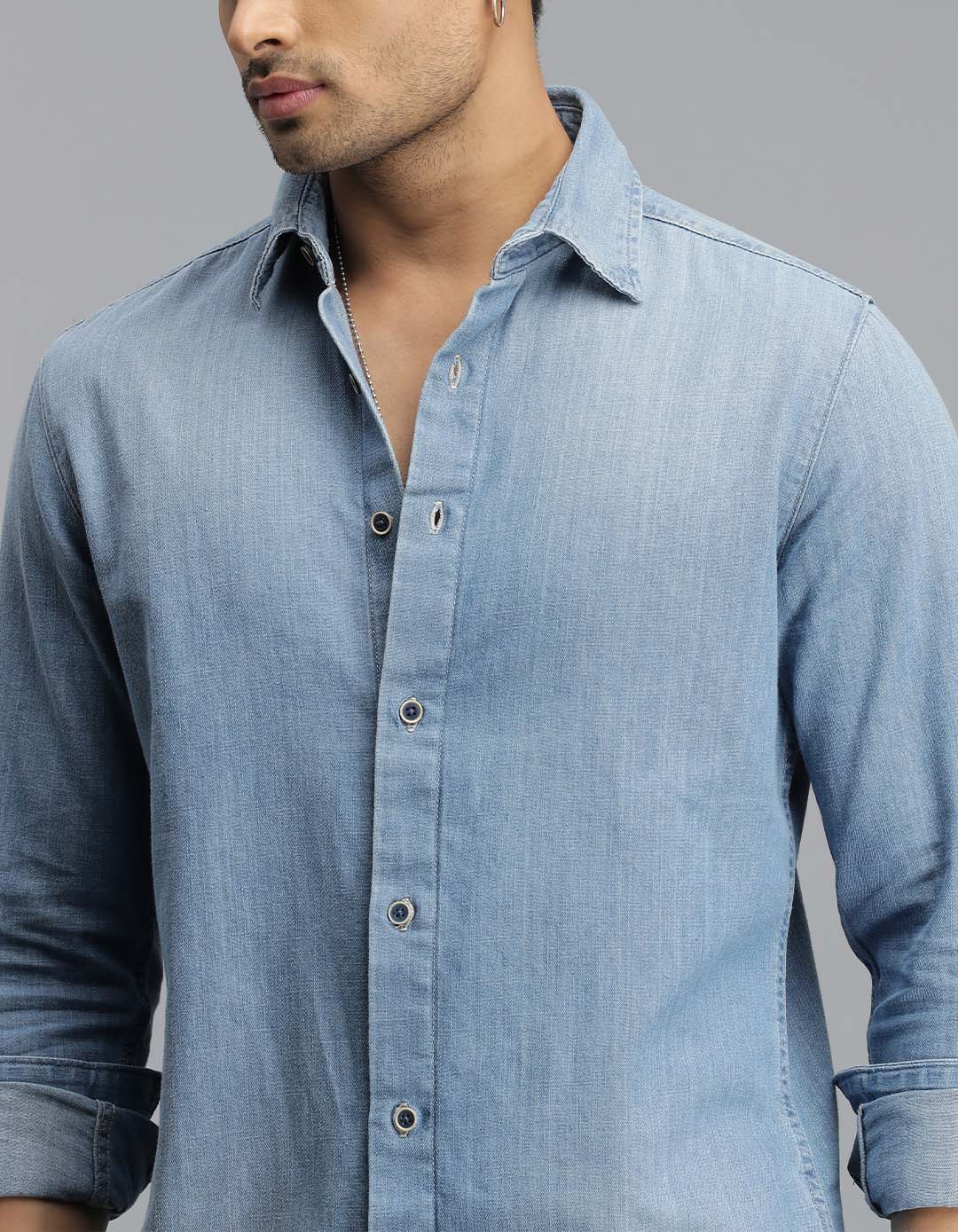 Med Blue Full Sleeves Denim Shirt - Image 6