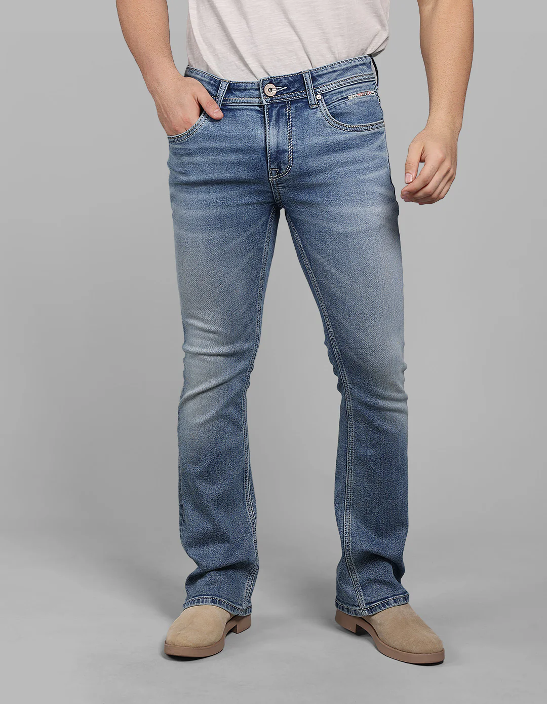 Med Blue Mid Rise Cropped Length Loose Boot Leg Stretch Jeans - Image 4