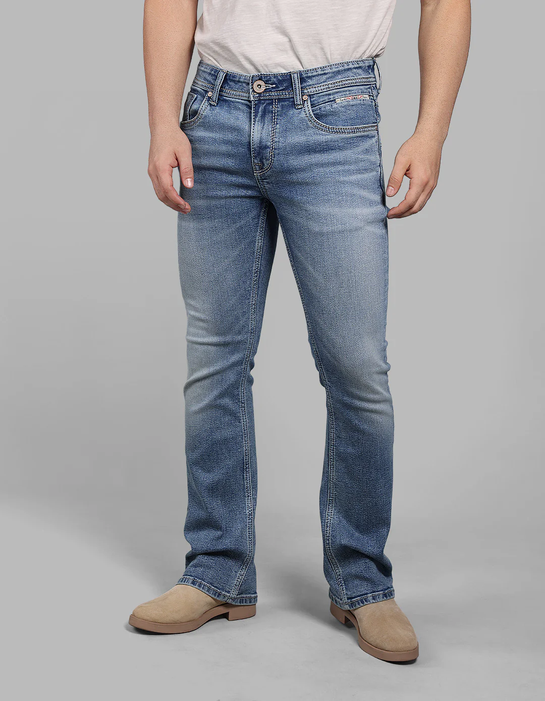 Med Blue Mid Rise Cropped Length Loose Boot Leg Stretch Jeans - Image 5